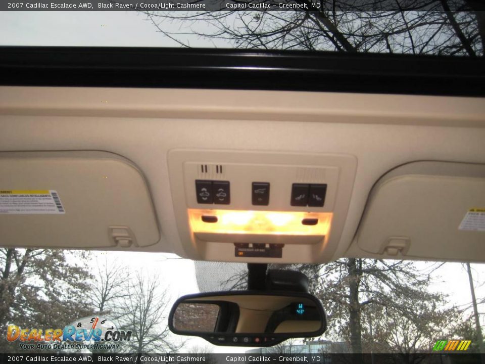 2007 Cadillac Escalade AWD Black Raven / Cocoa/Light Cashmere Photo #21