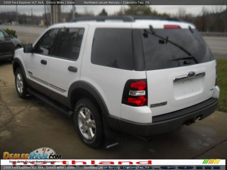 2006 Ford Explorer XLT 4x4 Oxford White / Stone Photo #4