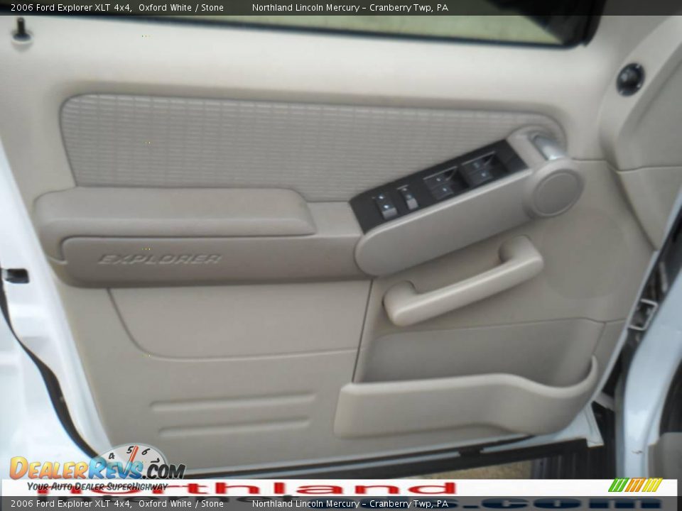 2006 Ford Explorer XLT 4x4 Oxford White / Stone Photo #6