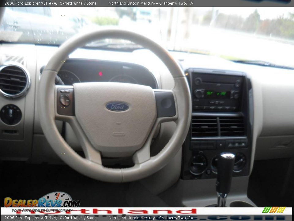 2006 Ford Explorer XLT 4x4 Oxford White / Stone Photo #11