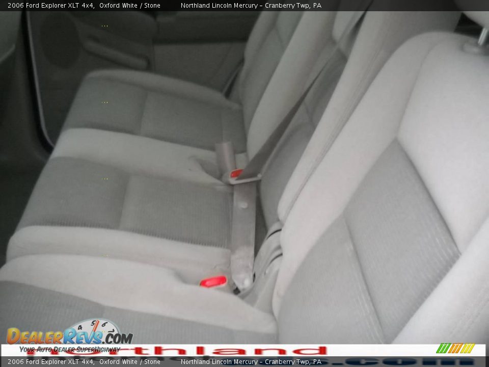 2006 Ford Explorer XLT 4x4 Oxford White / Stone Photo #12