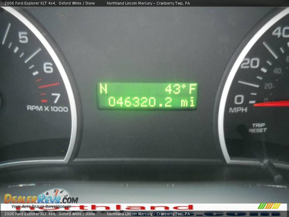 2006 Ford Explorer XLT 4x4 Oxford White / Stone Photo #20
