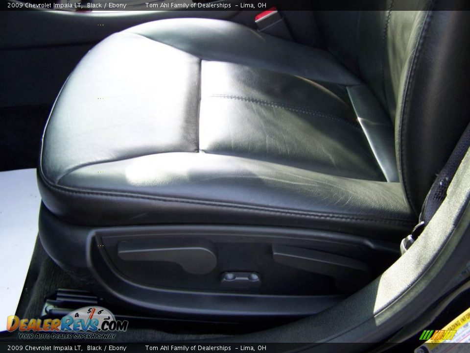 2009 Chevrolet Impala LT Black / Ebony Photo #11