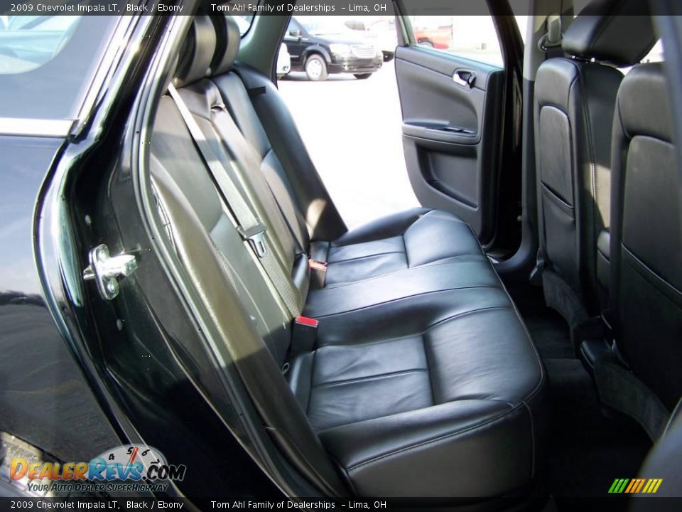 2009 Chevrolet Impala LT Black / Ebony Photo #14