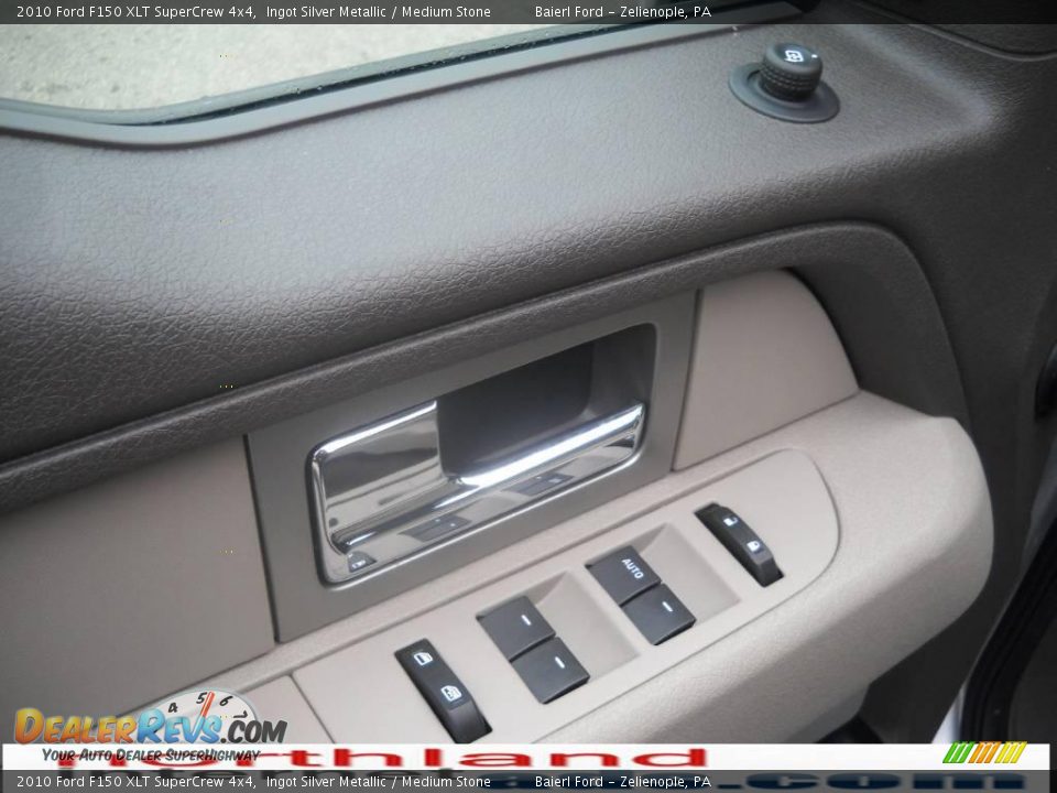 2010 Ford F150 XLT SuperCrew 4x4 Ingot Silver Metallic / Medium Stone Photo #16