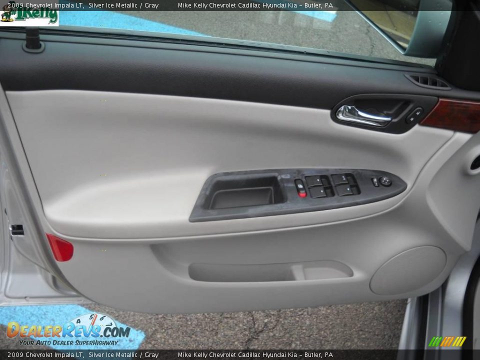 2009 Chevrolet Impala LT Silver Ice Metallic / Gray Photo #7