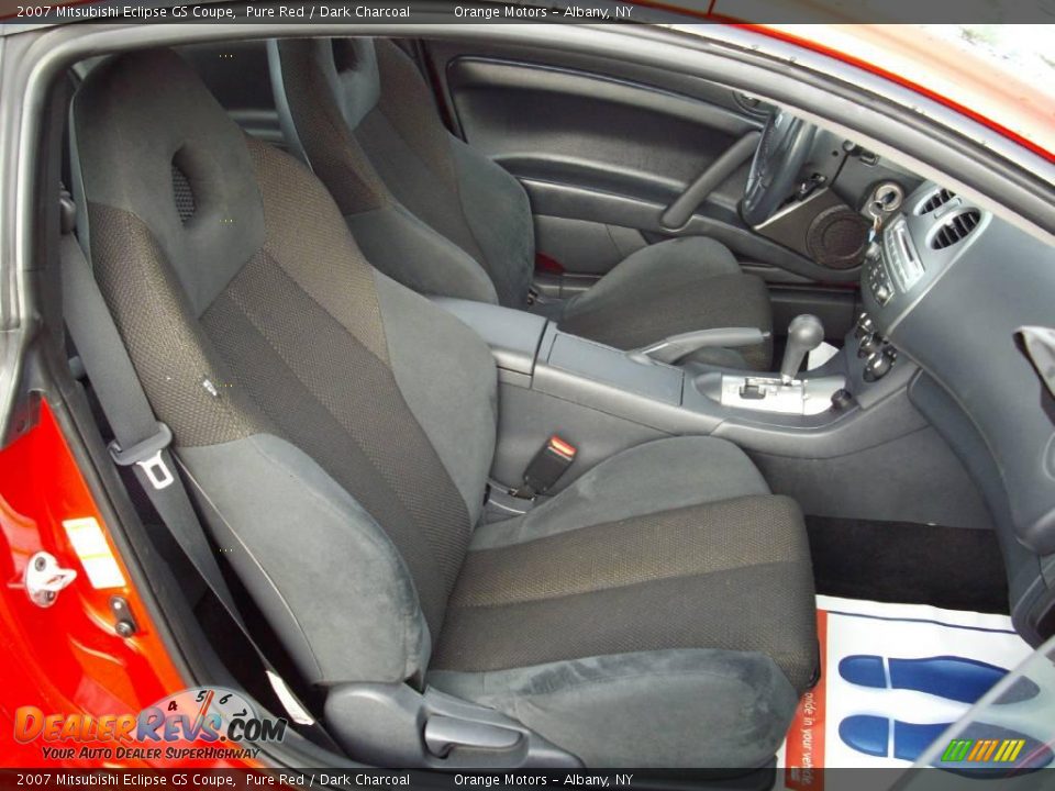 2007 Mitsubishi Eclipse GS Coupe Pure Red / Dark Charcoal Photo #11