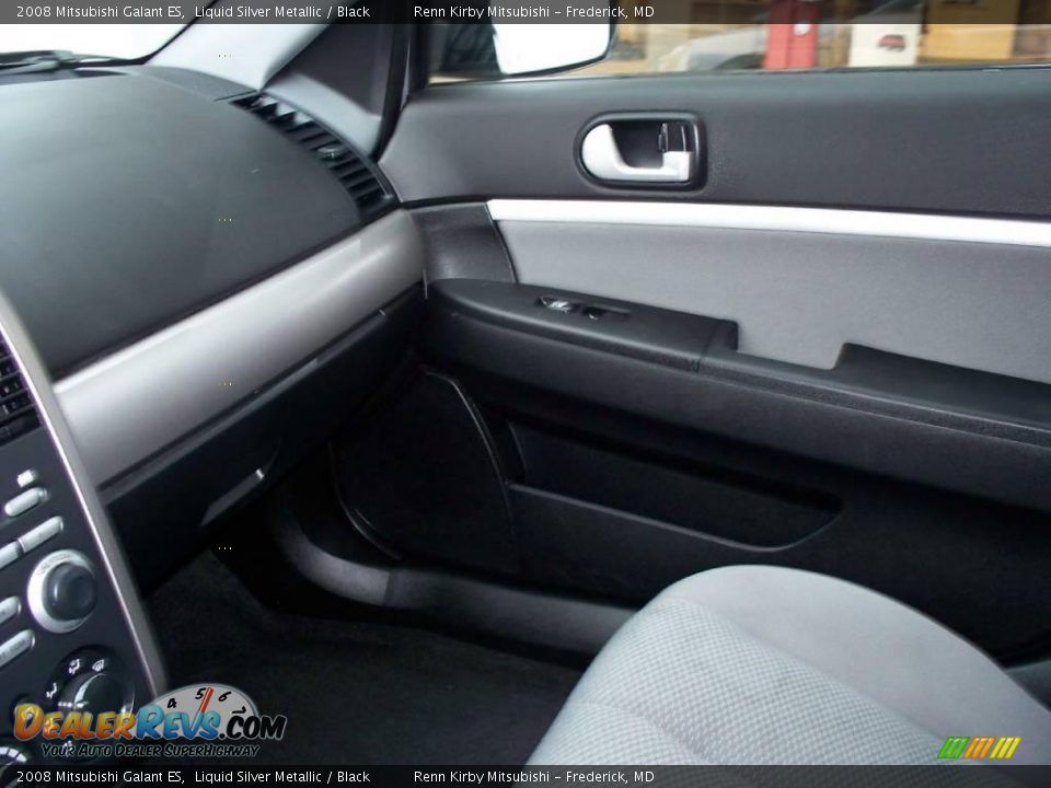 2008 Mitsubishi Galant ES Liquid Silver Metallic / Black Photo #12