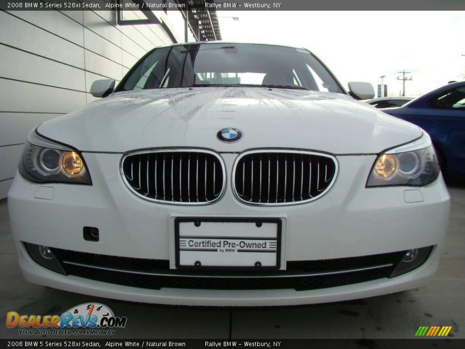 2008 BMW 5 Series 528xi Sedan Alpine White / Natural Brown Photo #2