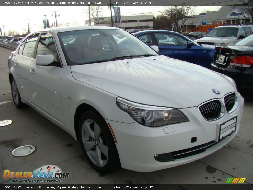 2008 BMW 5 Series 528xi Sedan Alpine White / Natural Brown Photo #3
