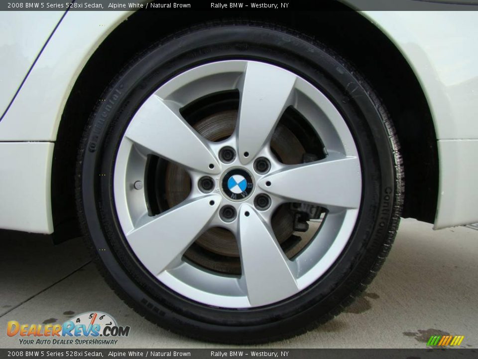 2008 BMW 5 Series 528xi Sedan Alpine White / Natural Brown Photo #6