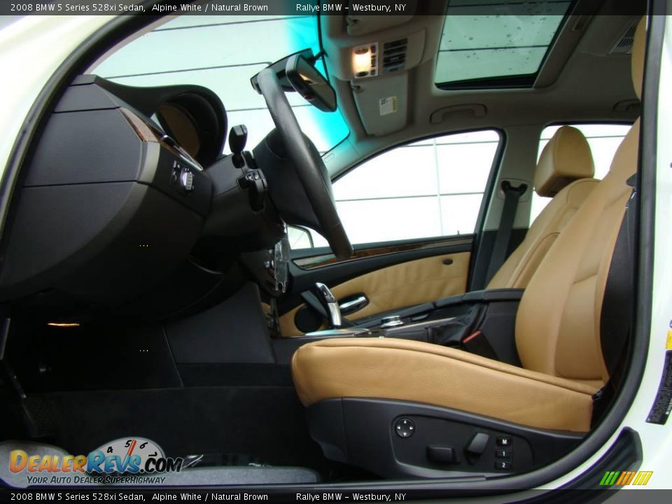 2008 BMW 5 Series 528xi Sedan Alpine White / Natural Brown Photo #9