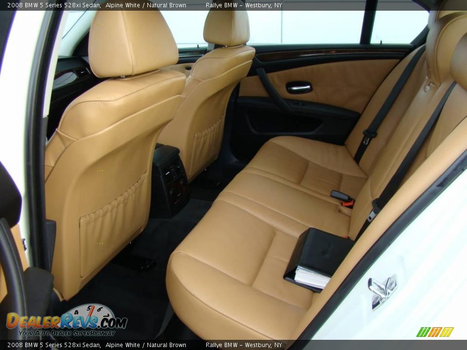 2008 BMW 5 Series 528xi Sedan Alpine White / Natural Brown Photo #12