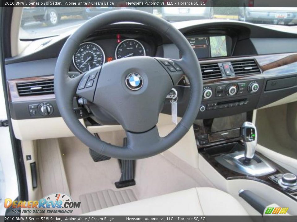2010 BMW 5 Series 528i Sedan Alpine White / Cream Beige Photo #4