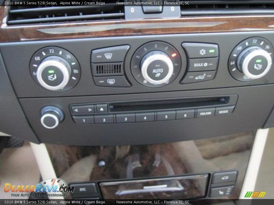 2010 BMW 5 Series 528i Sedan Alpine White / Cream Beige Photo #6