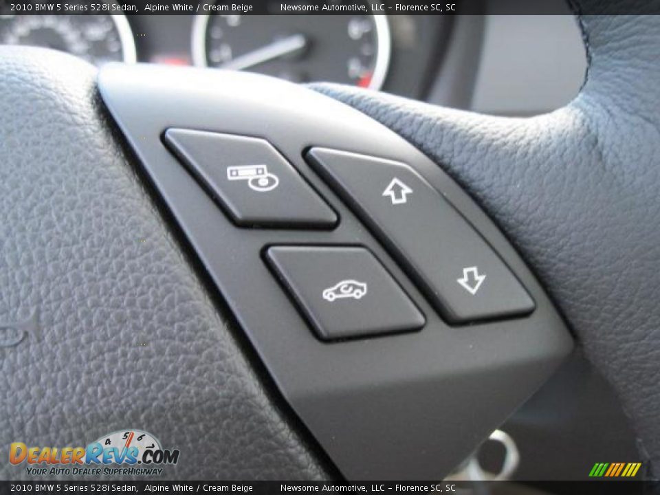 2010 BMW 5 Series 528i Sedan Alpine White / Cream Beige Photo #8