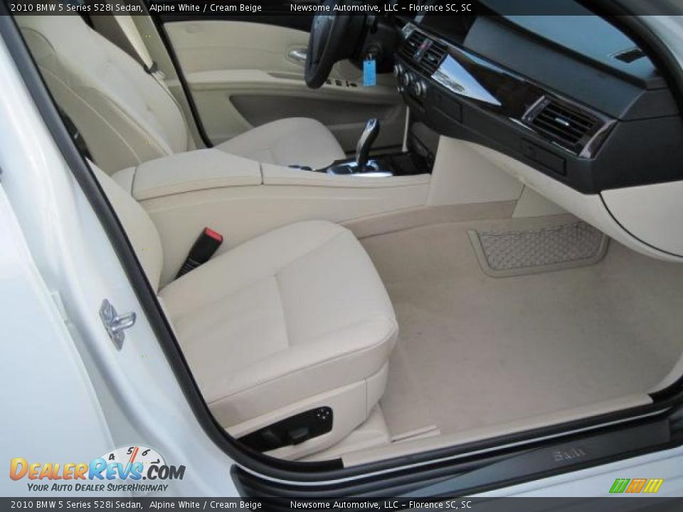 2010 BMW 5 Series 528i Sedan Alpine White / Cream Beige Photo #12