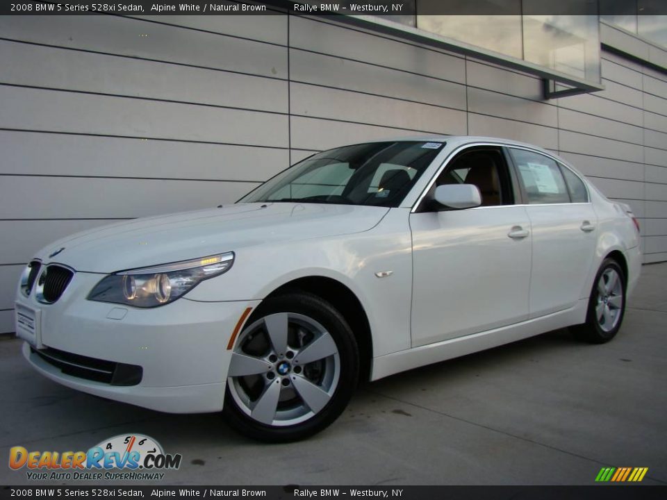 2008 BMW 5 Series 528xi Sedan Alpine White / Natural Brown Photo #1