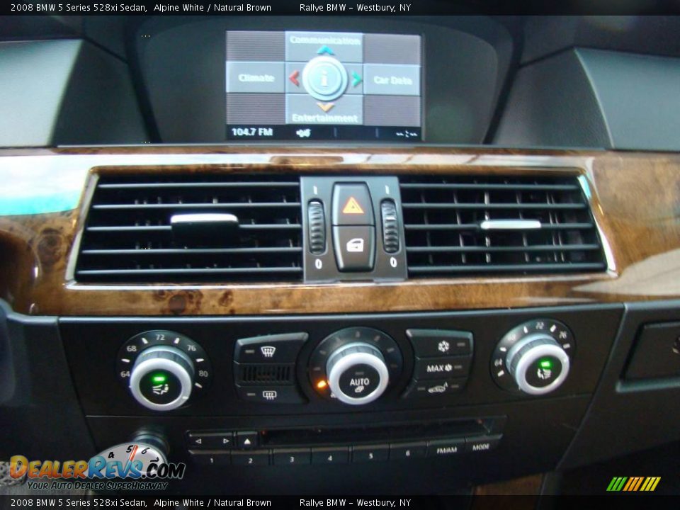 2008 BMW 5 Series 528xi Sedan Alpine White / Natural Brown Photo #13