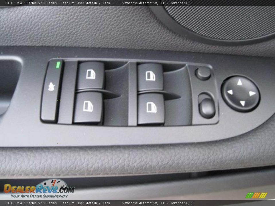 2010 BMW 5 Series 528i Sedan Titanium Silver Metallic / Black Photo #10