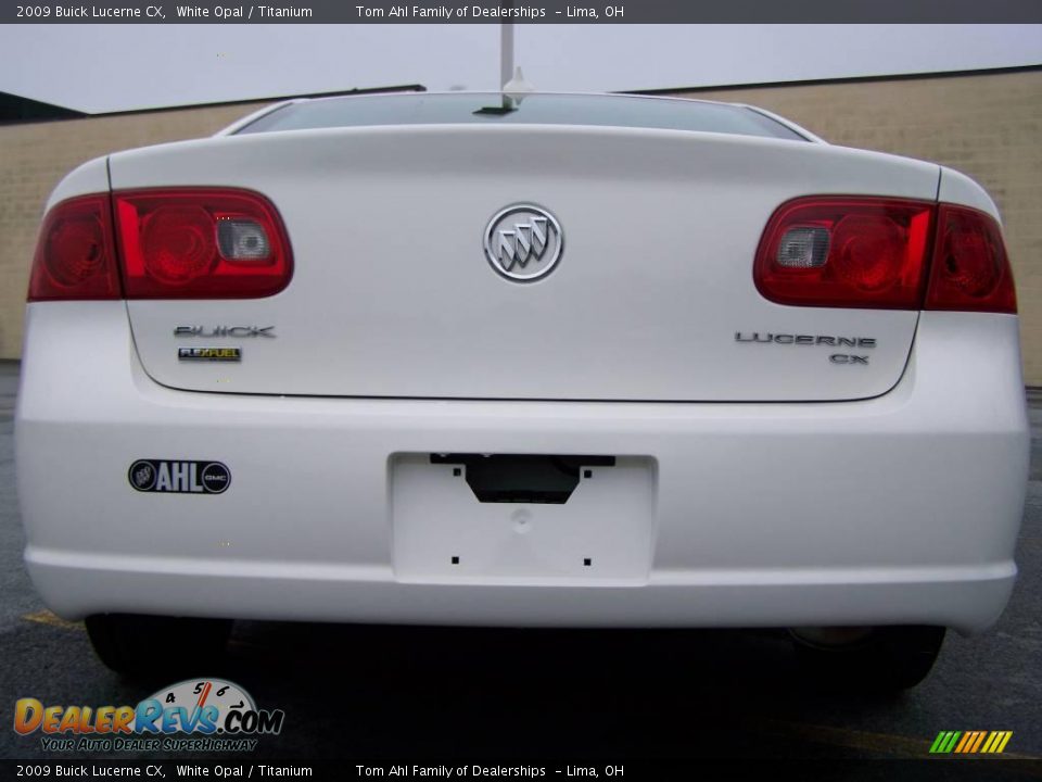 2009 Buick Lucerne CX White Opal / Titanium Photo #6