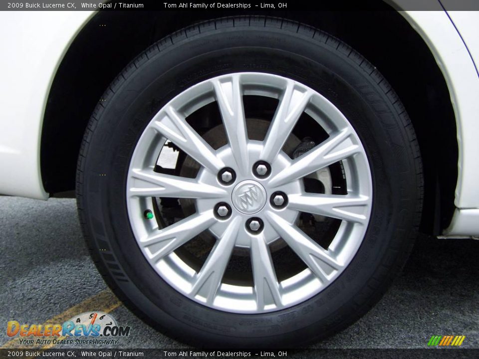 2009 Buick Lucerne CX White Opal / Titanium Photo #8