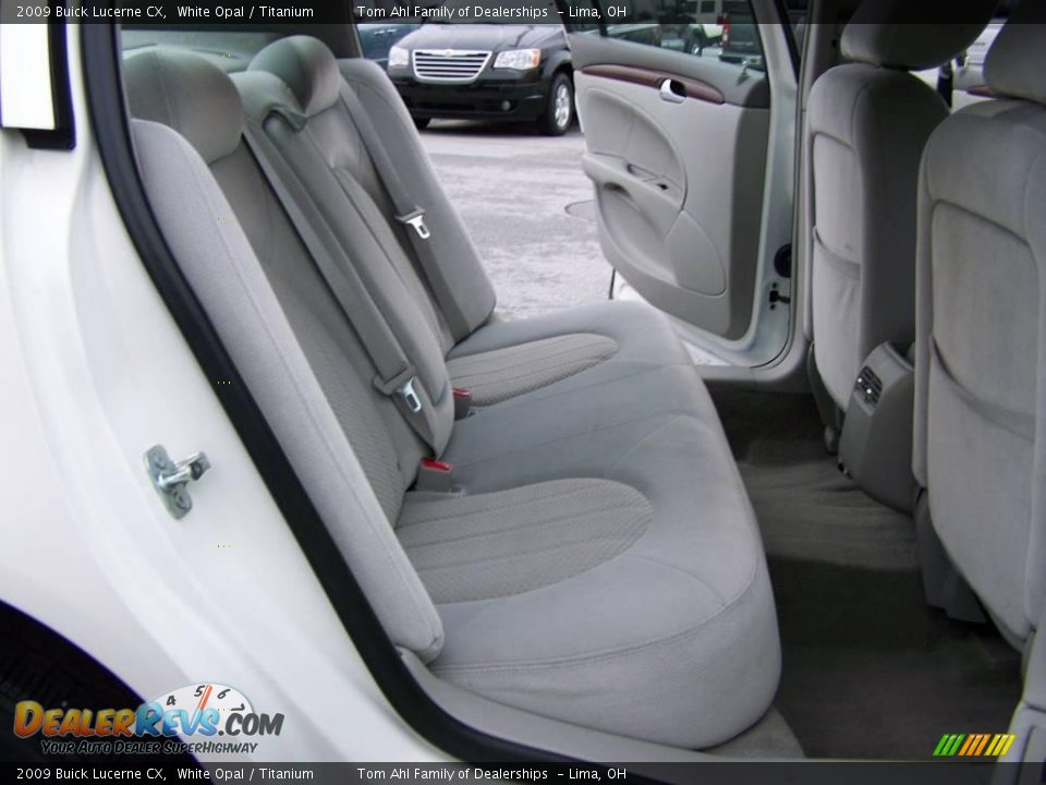 2009 Buick Lucerne CX White Opal / Titanium Photo #12