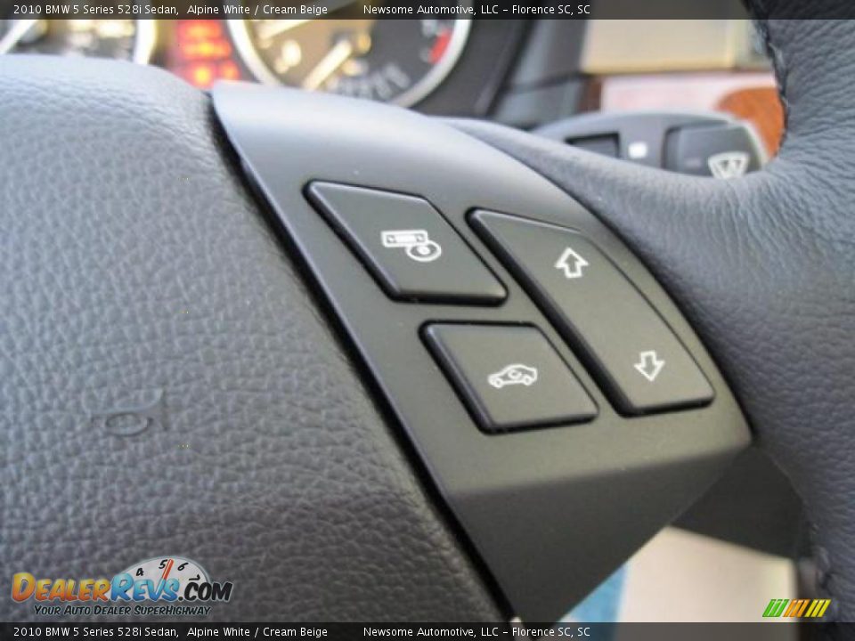 2010 BMW 5 Series 528i Sedan Alpine White / Cream Beige Photo #8