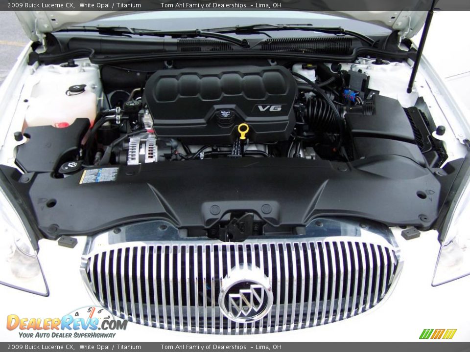 2009 Buick Lucerne CX White Opal / Titanium Photo #15