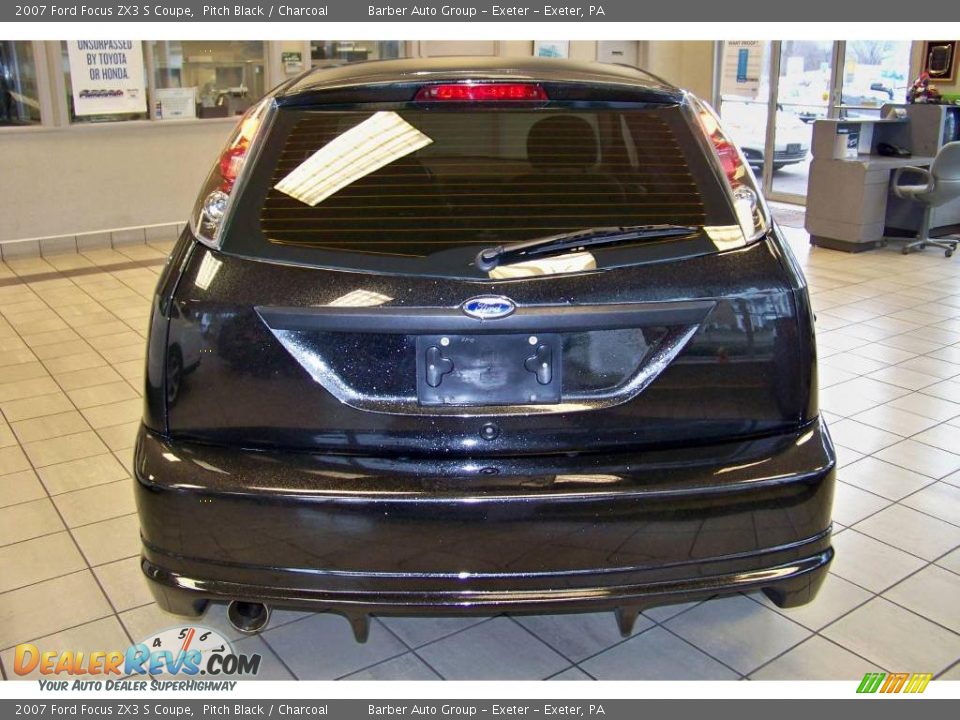2007 Ford Focus ZX3 S Coupe Pitch Black / Charcoal Photo #8