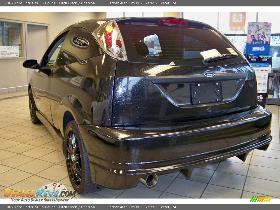 2007 Ford Focus ZX3 S Coupe Pitch Black / Charcoal Photo #9