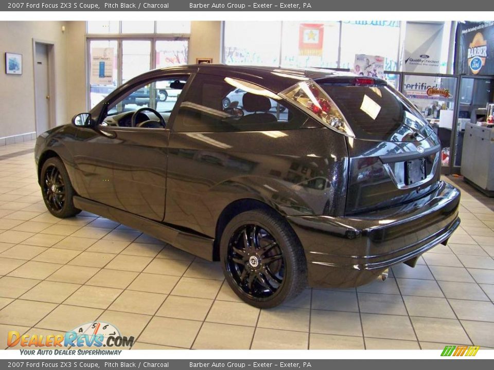 2007 Ford Focus ZX3 S Coupe Pitch Black / Charcoal Photo #10