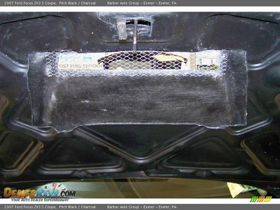 2007 Ford Focus ZX3 S Coupe Pitch Black / Charcoal Photo #34