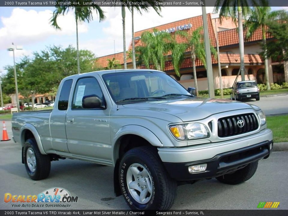 2003 Toyota Tacoma V6 TRD Xtracab 4x4 Lunar Mist Silver Metallic / Charcoal Photo #1