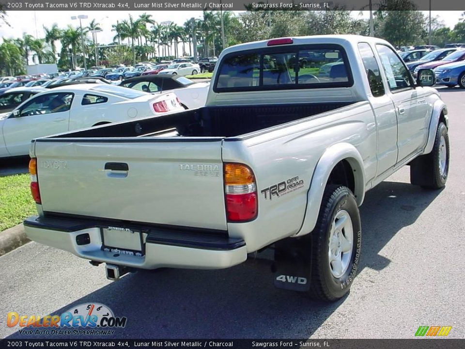 2003 Toyota Tacoma V6 TRD Xtracab 4x4 Lunar Mist Silver Metallic / Charcoal Photo #3