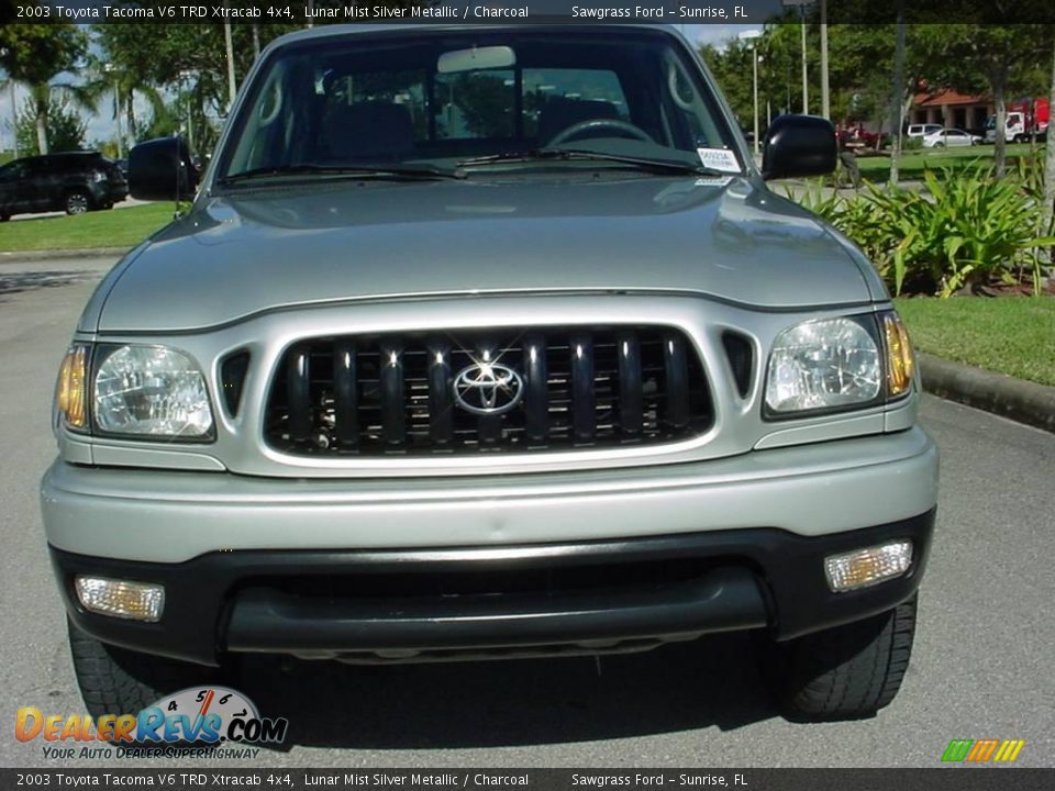 2003 Toyota Tacoma V6 TRD Xtracab 4x4 Lunar Mist Silver Metallic / Charcoal Photo #9