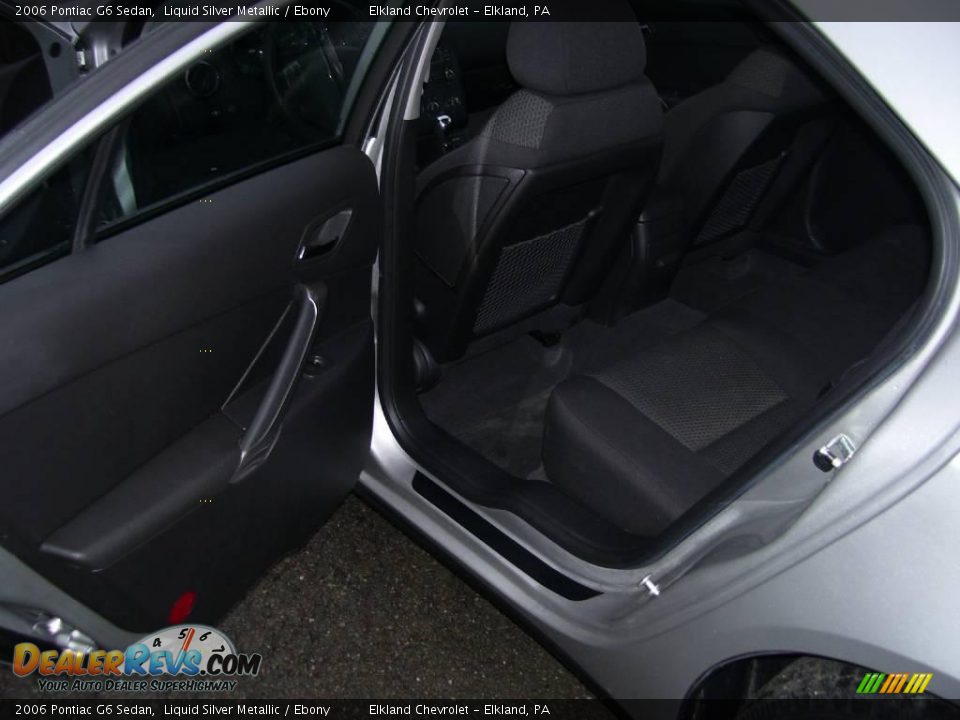2006 Pontiac G6 Sedan Liquid Silver Metallic / Ebony Photo #21