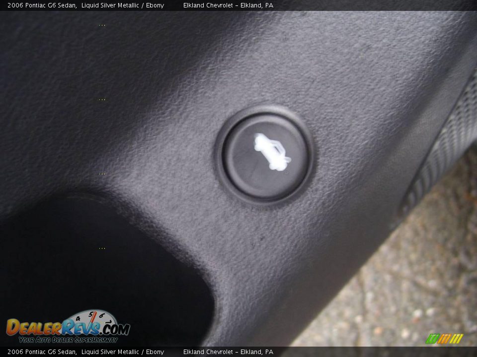 2006 Pontiac G6 Sedan Liquid Silver Metallic / Ebony Photo #29