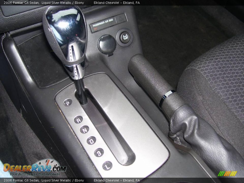 2006 Pontiac G6 Sedan Liquid Silver Metallic / Ebony Photo #34