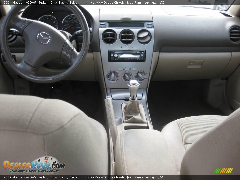 2004 Mazda MAZDA6 i Sedan Onyx Black / Beige Photo #9
