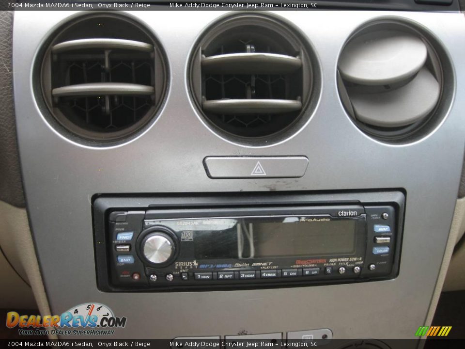 2004 Mazda MAZDA6 i Sedan Onyx Black / Beige Photo #11