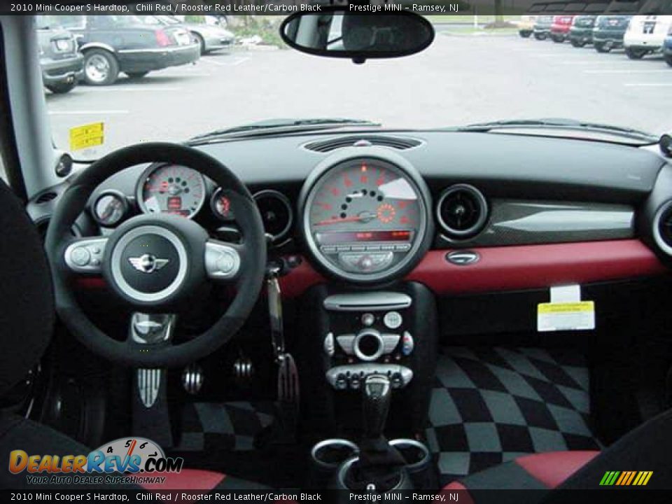 2010 Mini Cooper S Hardtop Chili Red / Rooster Red Leather/Carbon Black Photo #10