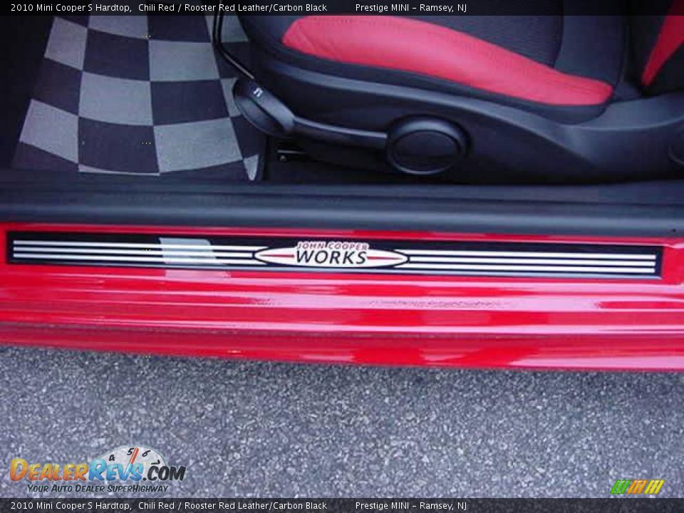 2010 Mini Cooper S Hardtop Chili Red / Rooster Red Leather/Carbon Black Photo #26