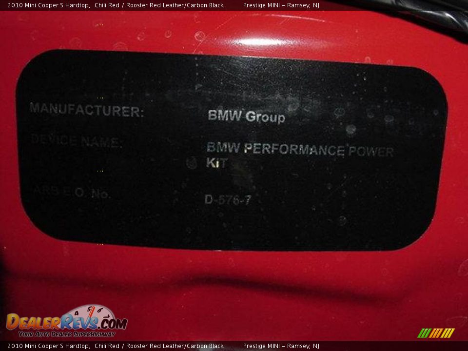 2010 Mini Cooper S Hardtop Chili Red / Rooster Red Leather/Carbon Black Photo #30