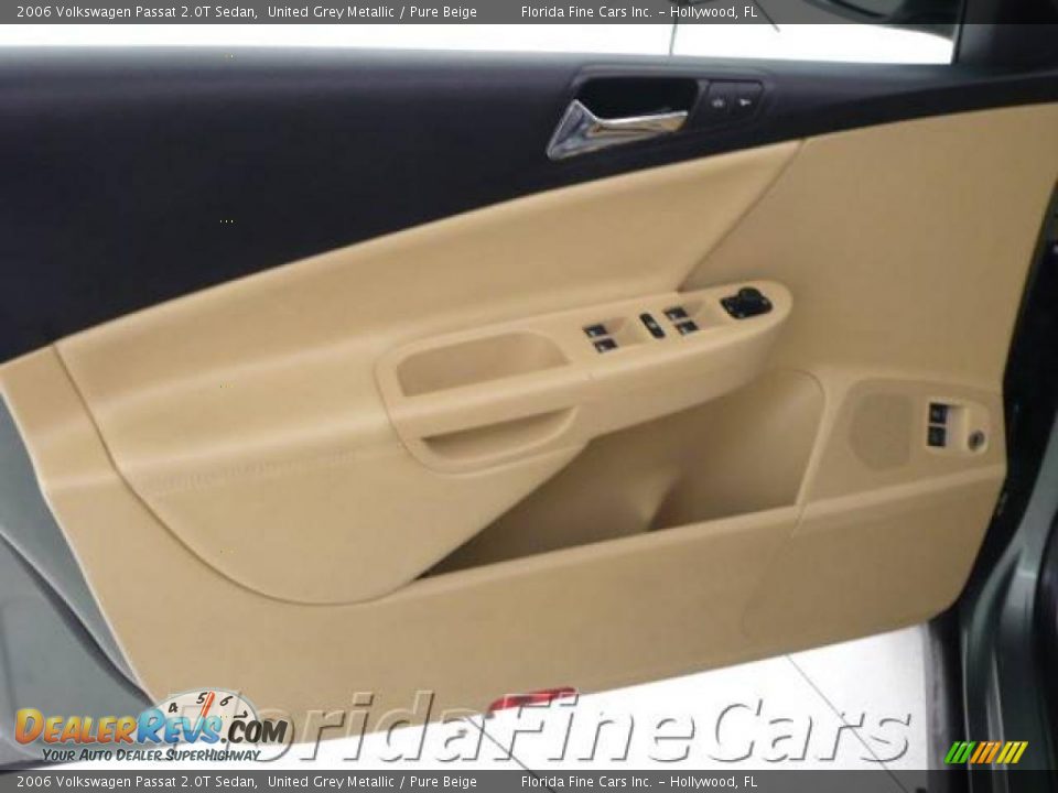 2006 Volkswagen Passat 2.0T Sedan United Grey Metallic / Pure Beige Photo #17