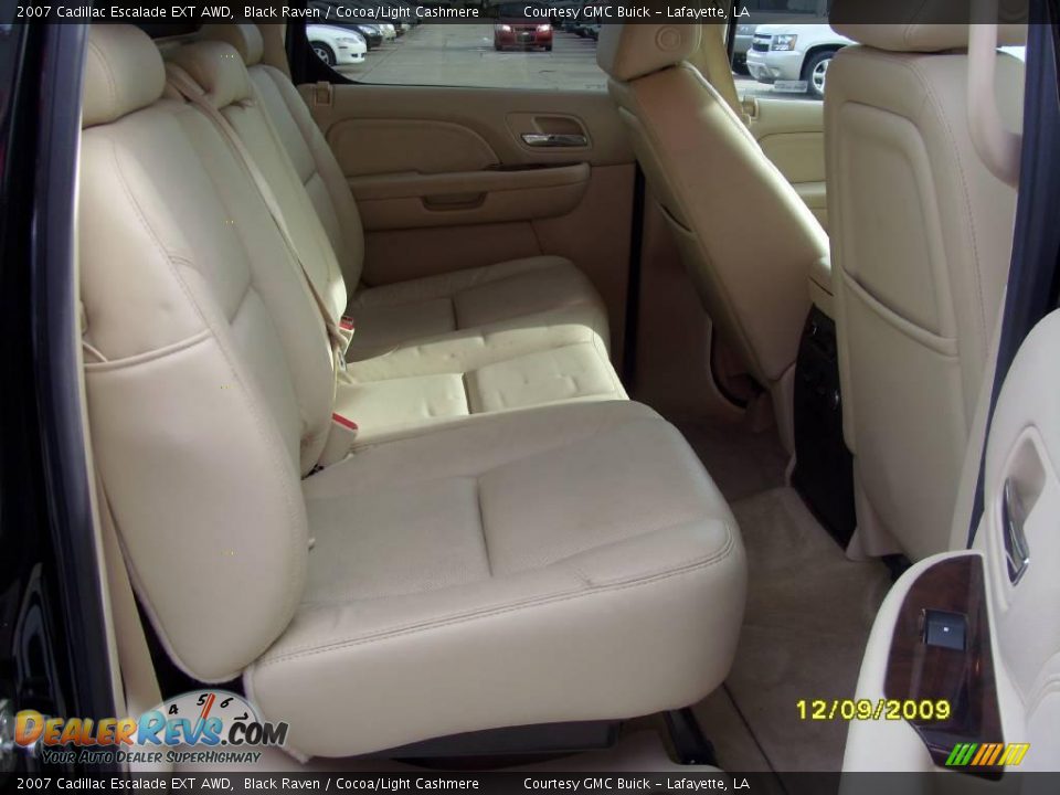 2007 Cadillac Escalade EXT AWD Black Raven / Cocoa/Light Cashmere Photo #10