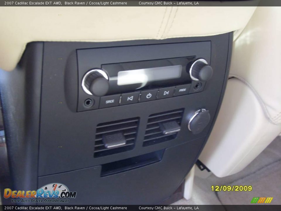 2007 Cadillac Escalade EXT AWD Black Raven / Cocoa/Light Cashmere Photo #13