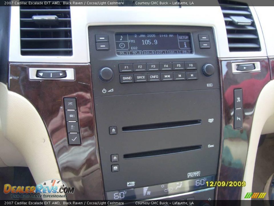 2007 Cadillac Escalade EXT AWD Black Raven / Cocoa/Light Cashmere Photo #17
