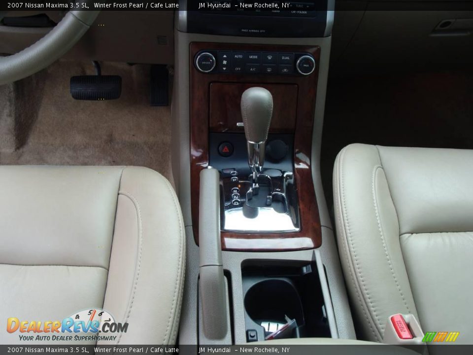 2007 Nissan Maxima 3.5 SL Winter Frost Pearl / Cafe Latte Photo #21