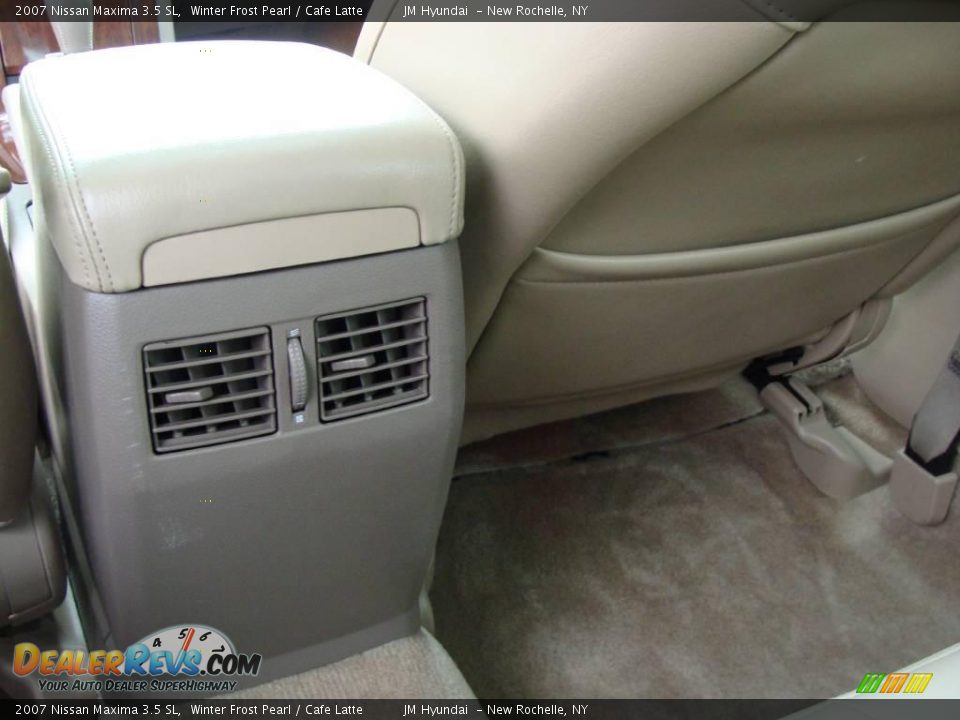 2007 Nissan Maxima 3.5 SL Winter Frost Pearl / Cafe Latte Photo #22